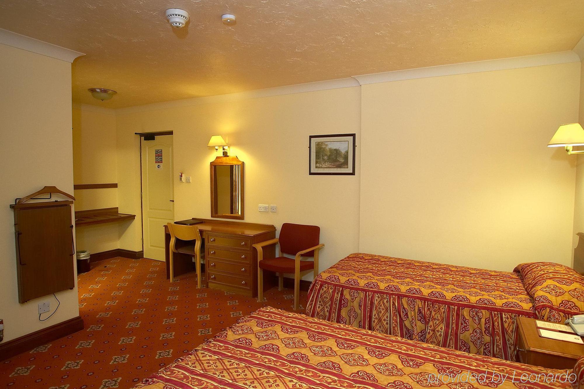Lakeside Continental Hotel แคมเบอร์ลีย์ ห้อง รูปภาพ